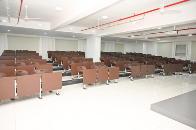 Learning commons and discussion space